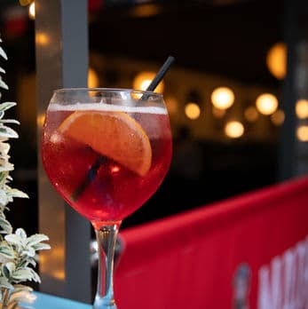 Spritz cocktail at Horse & Wig Holborn